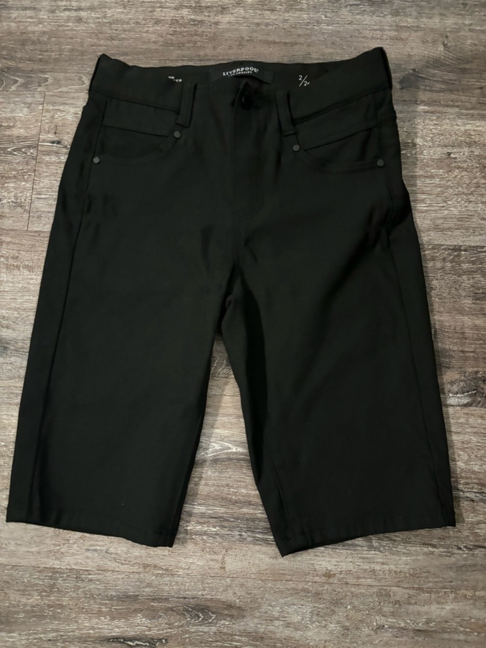 Liverpool Black Women's Flat-Front Stretch Shorts the cruiser